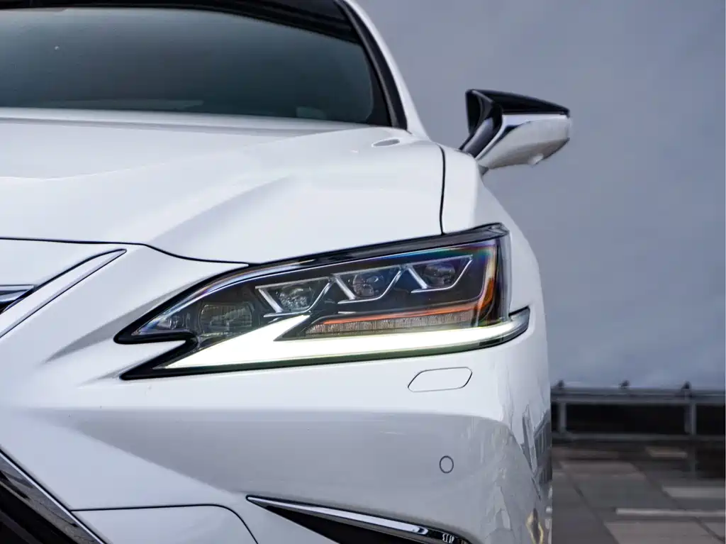 Lexus ES — миниатюра 3