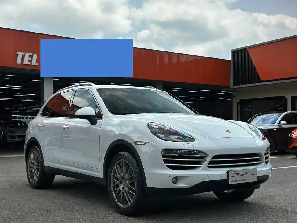 Porsche Cayenne 2014 Cayenne Platinum Edition 3.0T