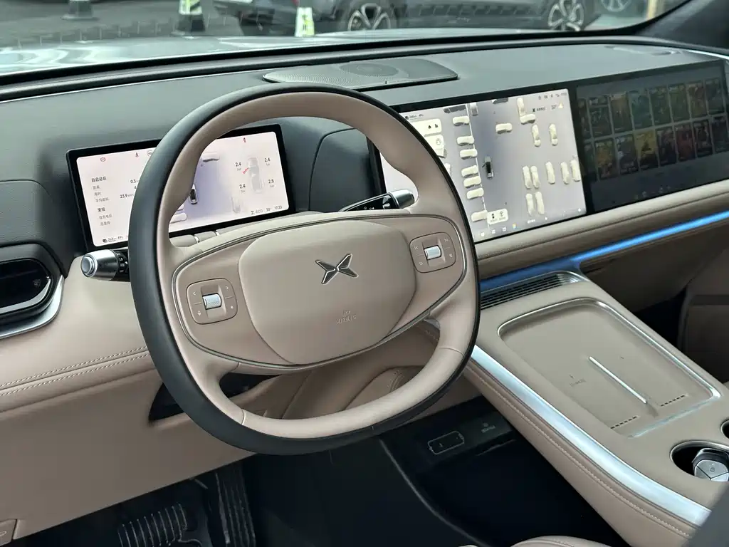 XPeng G9 — миниатюра 12