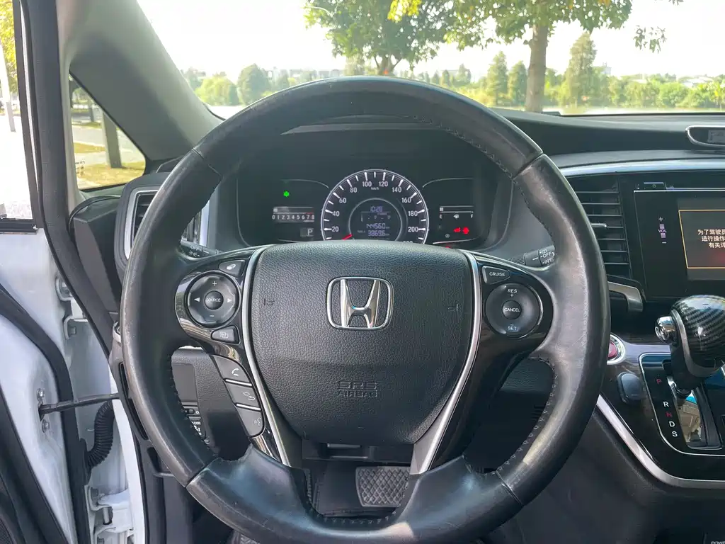 Honda Odyssey — миниатюра 18