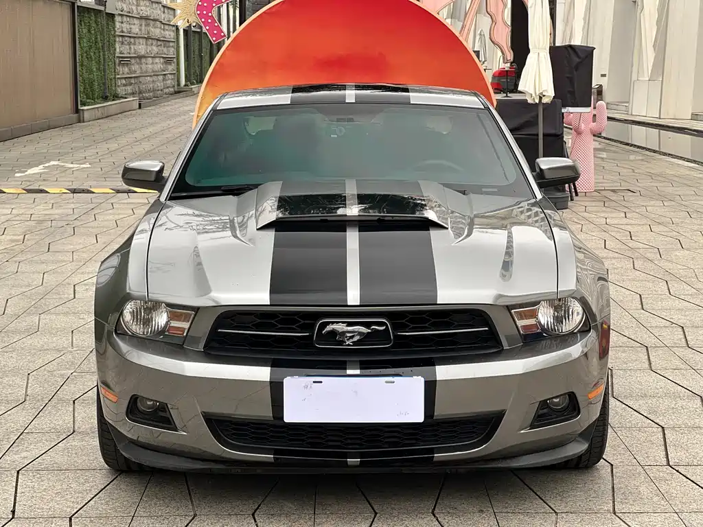 Ford Mustang 2013 3.7L AT