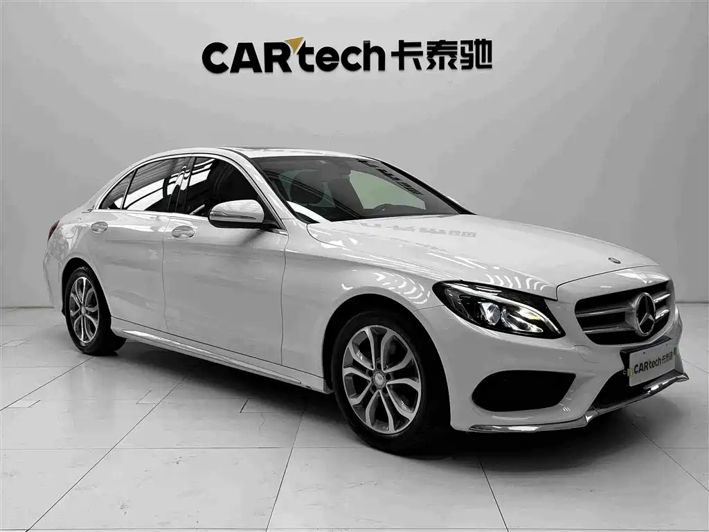 Mercedes-Benz C-Class — миниатюра 3