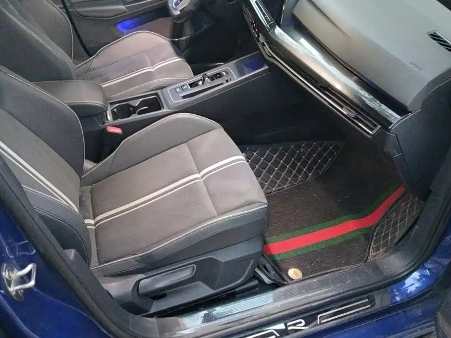 Volkswagen Golf — миниатюра 8