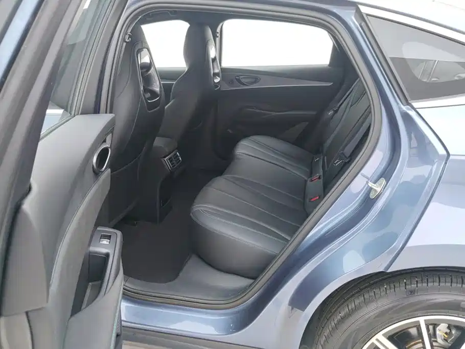 BYD Seal 06 — миниатюра 11