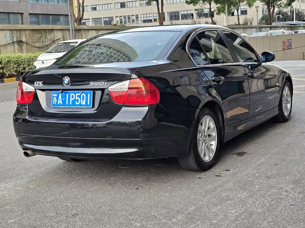 BMW 3 Series 3 2006 320i Elegant
