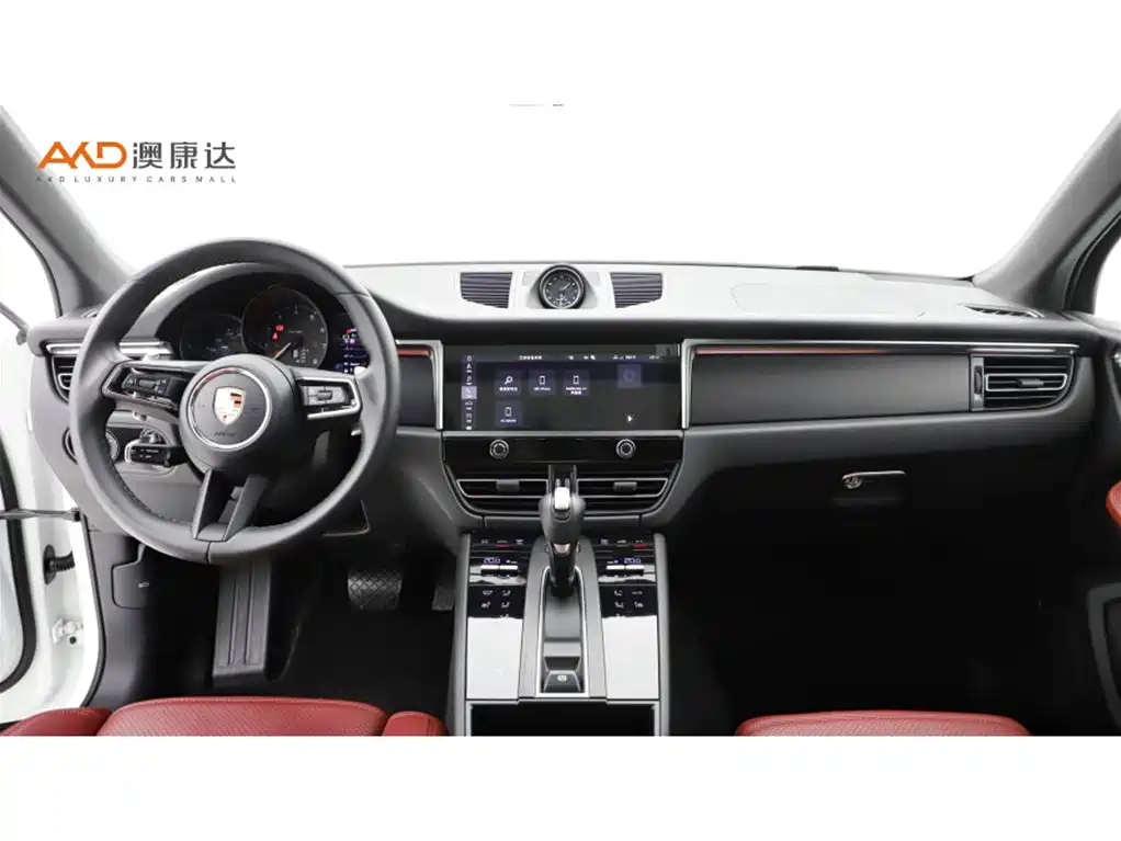 Porsche Macan — миниатюра 5