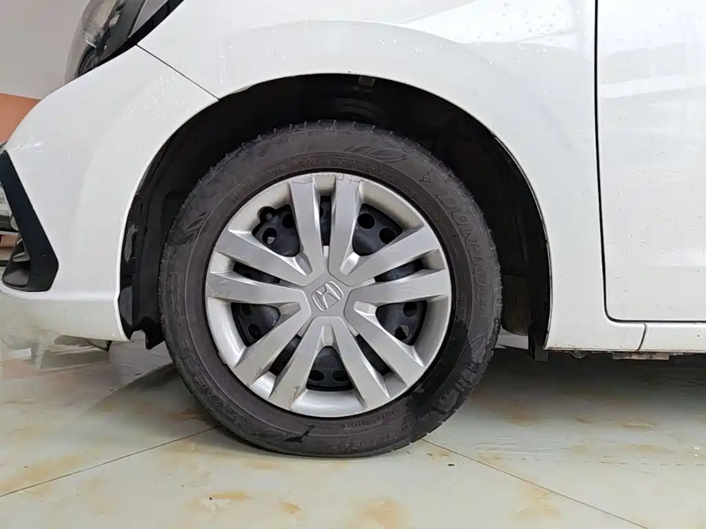 Honda Fit — миниатюра 23