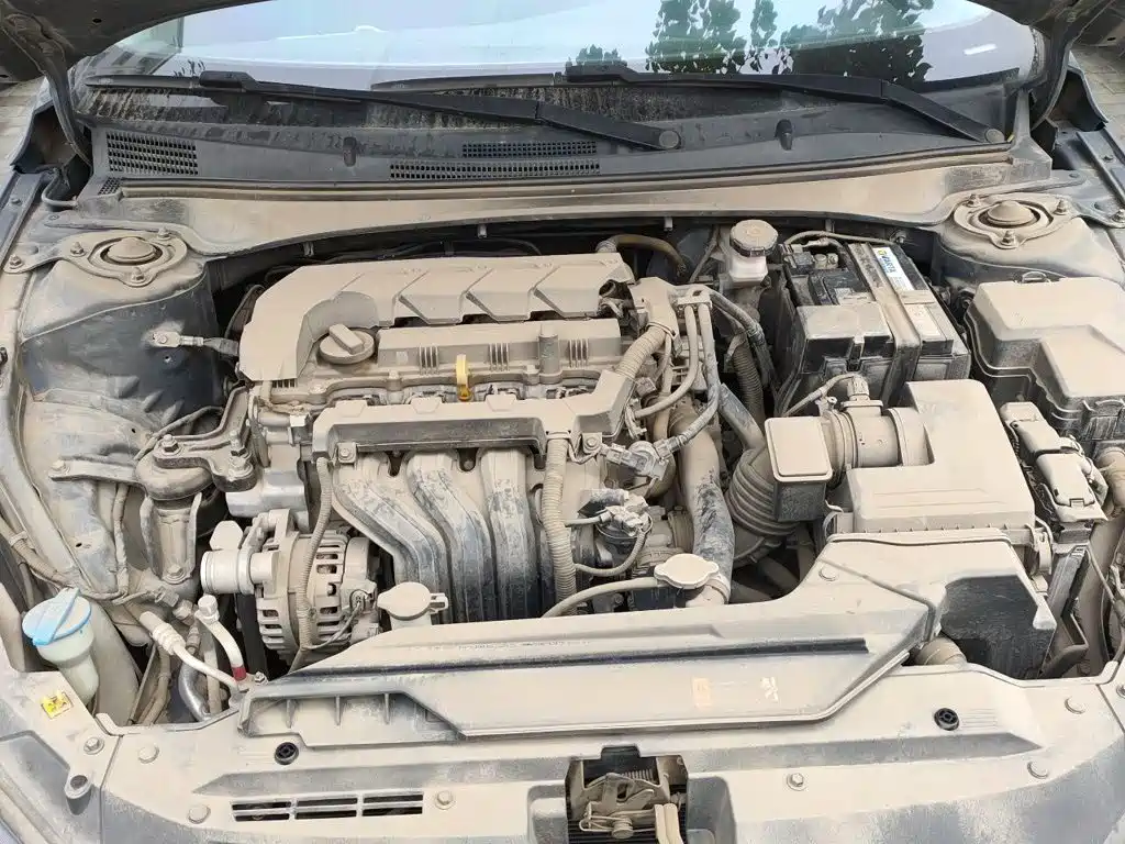 Hyundai Elantra — миниатюра 16