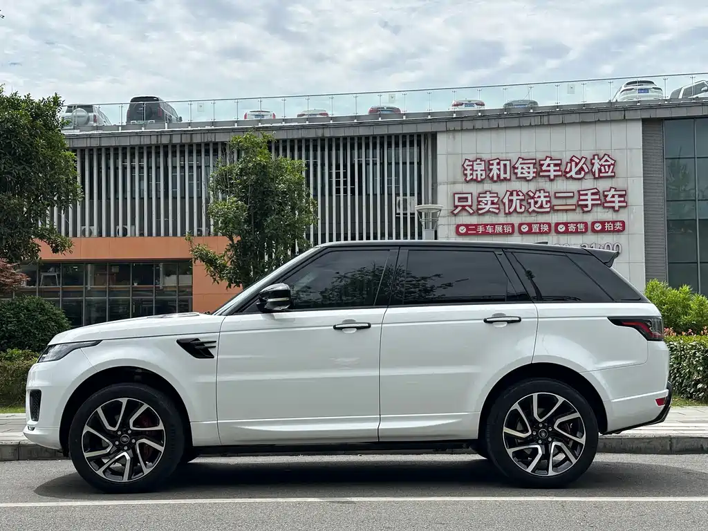 Land Rover Range Rover Sport 2020 3.0 L6 HSE DYNAMIC