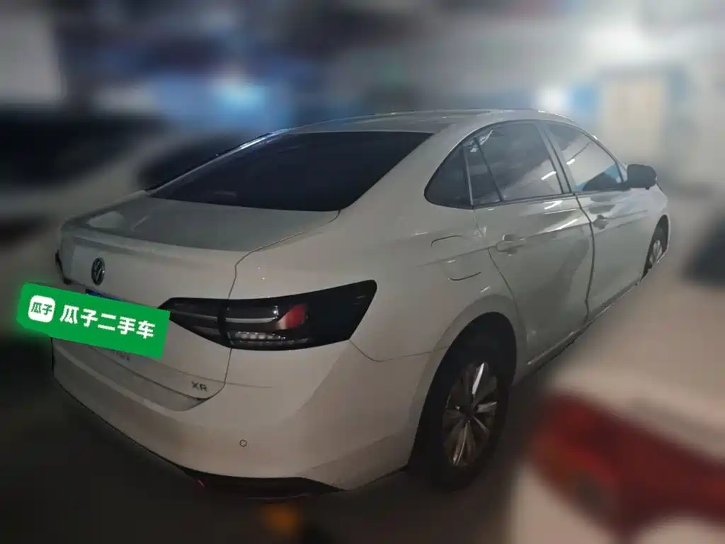 Volkswagen Lavida — миниатюра 4