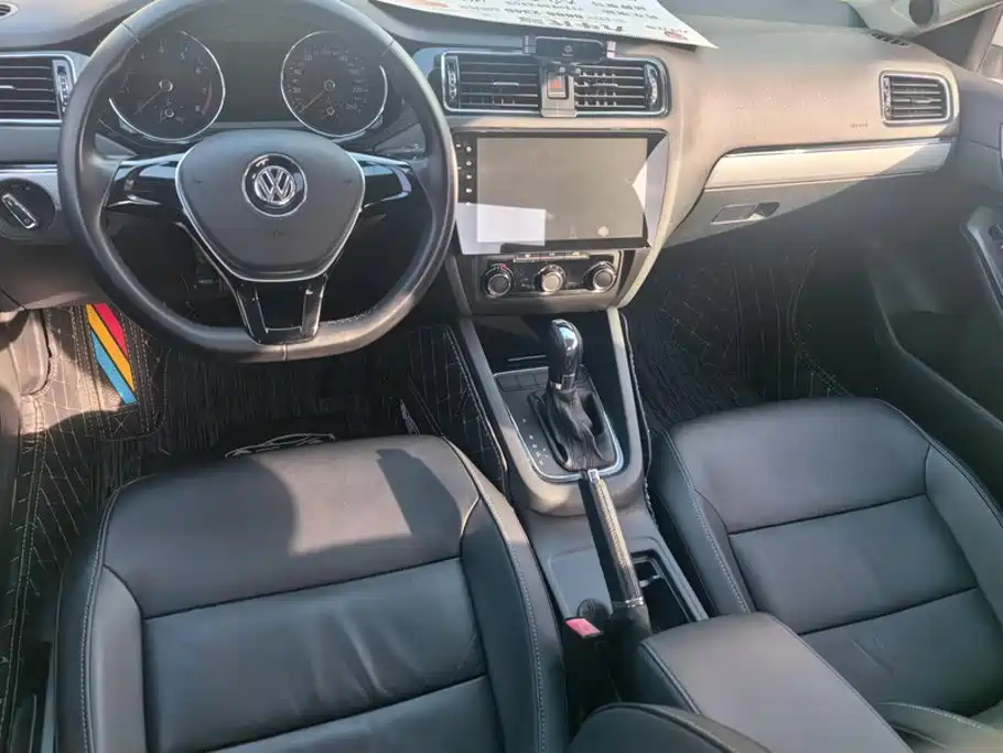 Volkswagen Sagitar — миниатюра 12