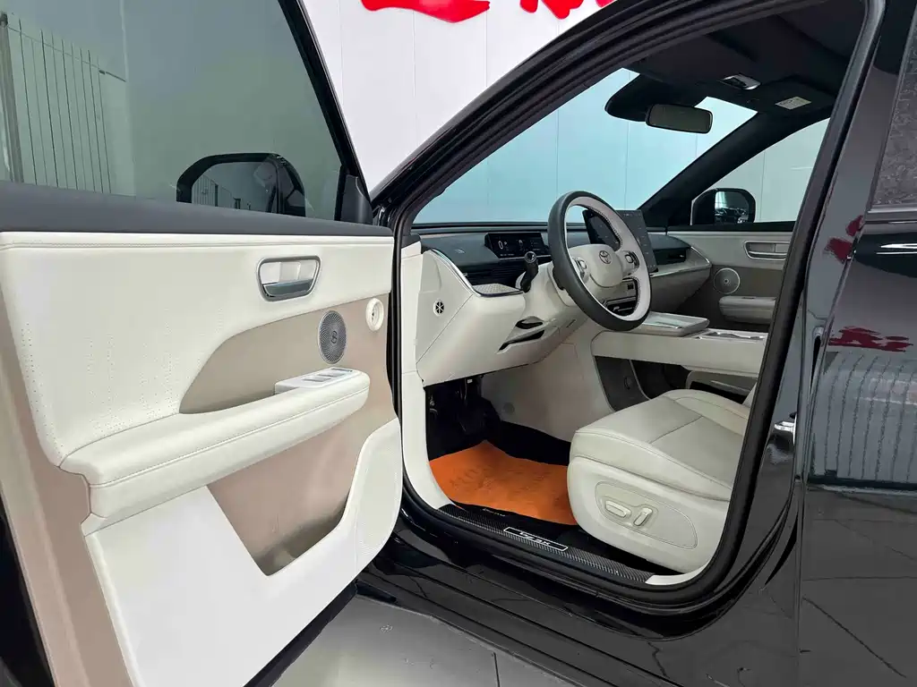 Toyota bZ3X 3X 2025 520 Pro+
