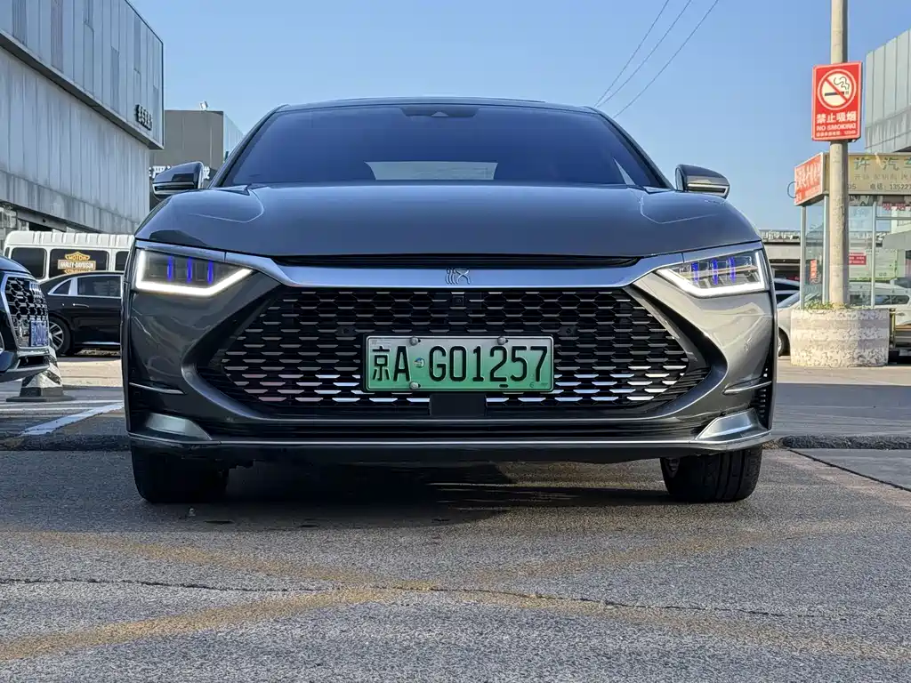 BYD Han — миниатюра 2