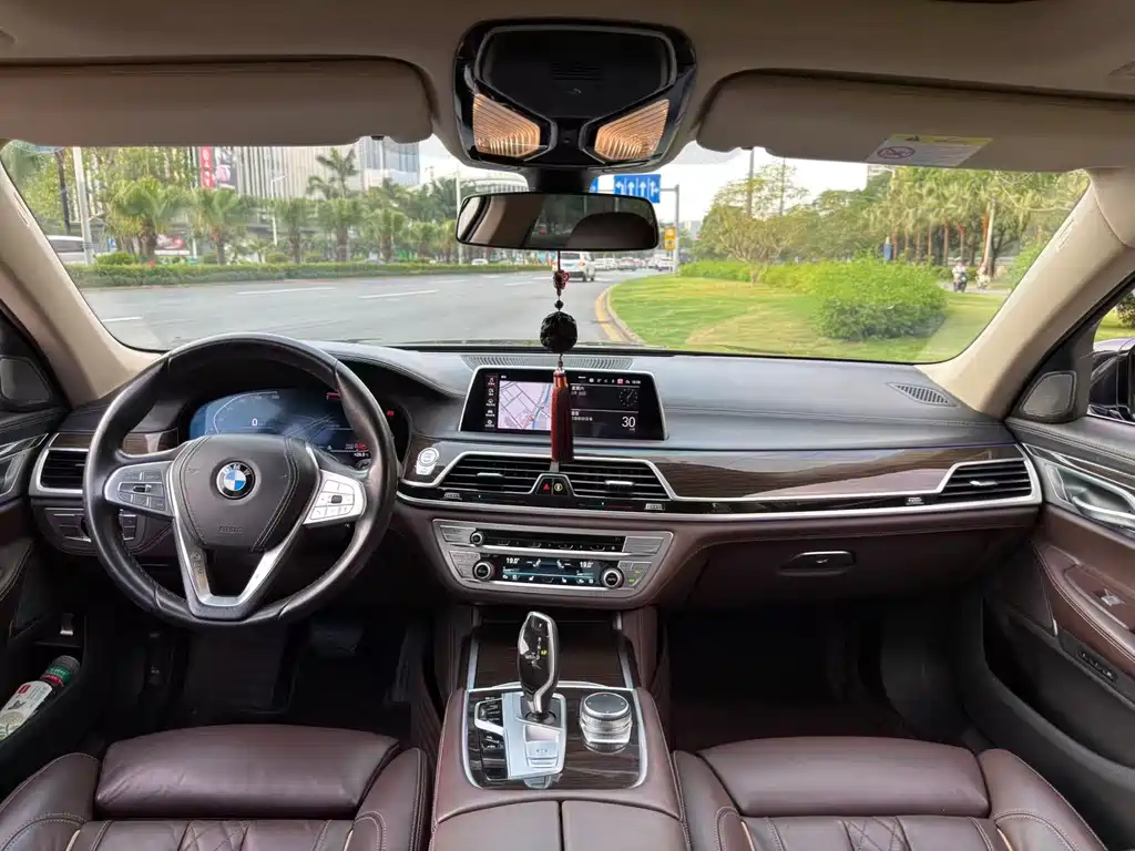 BMW 7 Series 7 2019 730Li Luxury