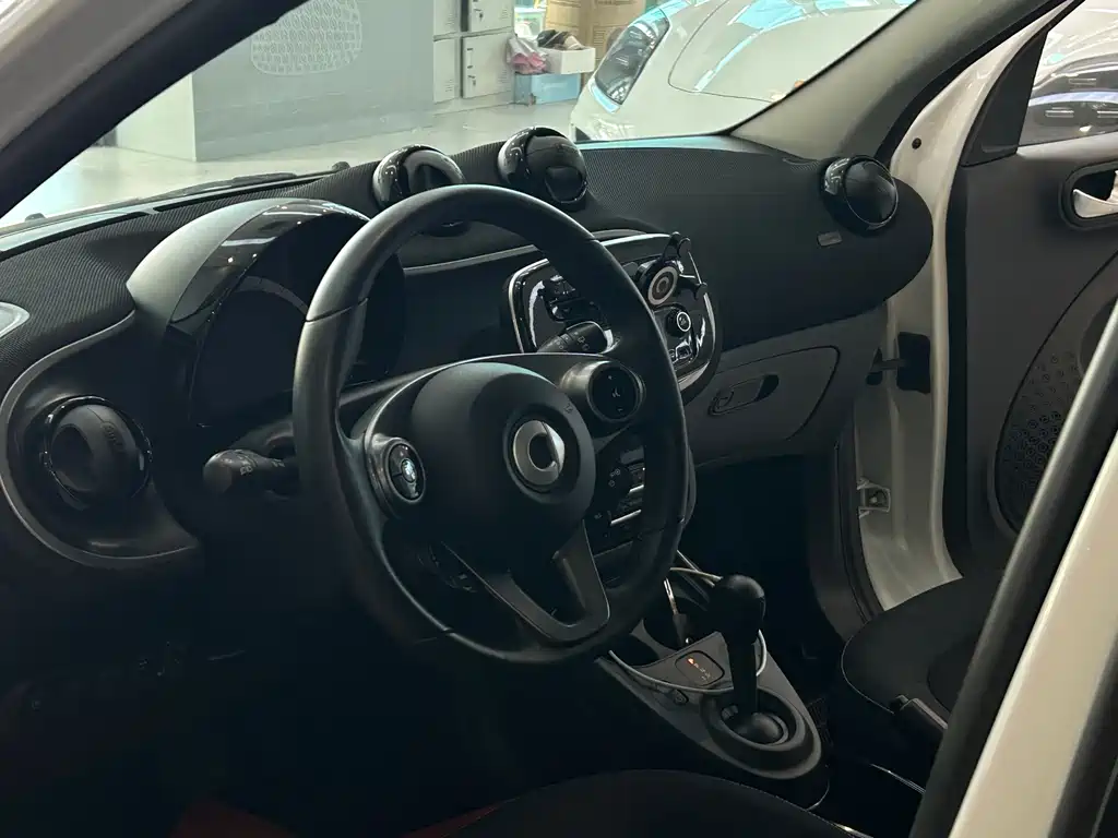 smart Smart Forfour — миниатюра 11