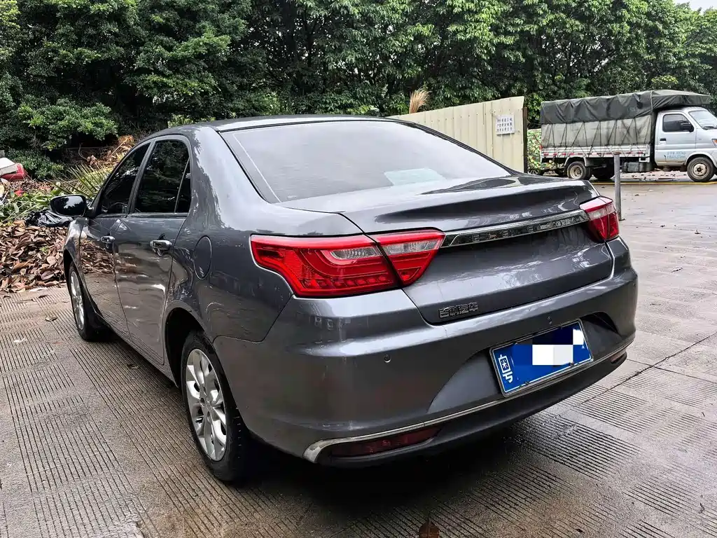 Geely Vision — миниатюра 5