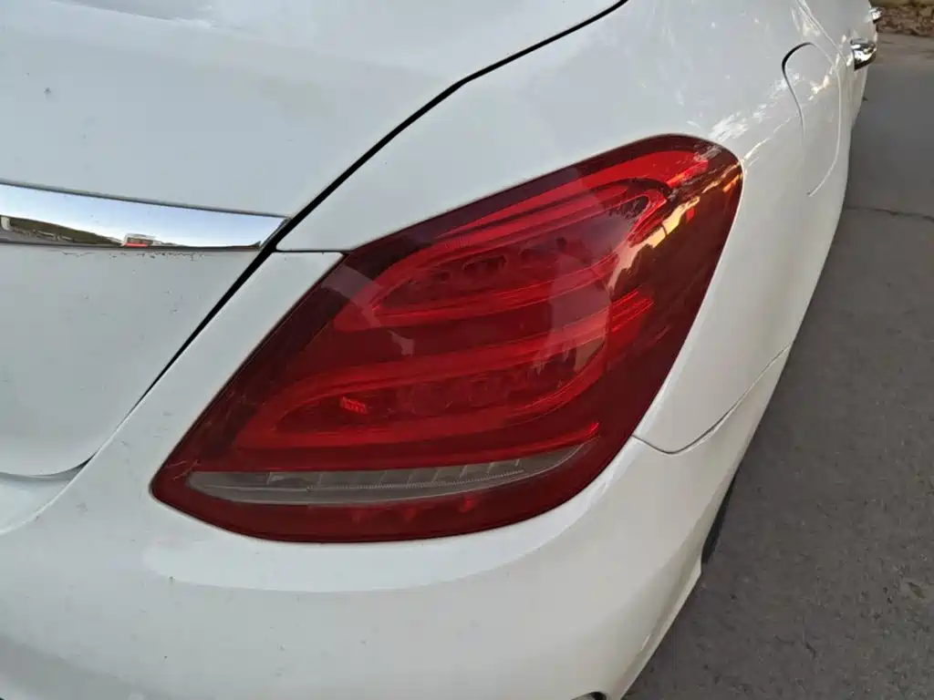 Mercedes-Benz C-Class — миниатюра 8