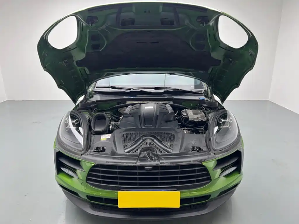 Porsche Macan — миниатюра 9