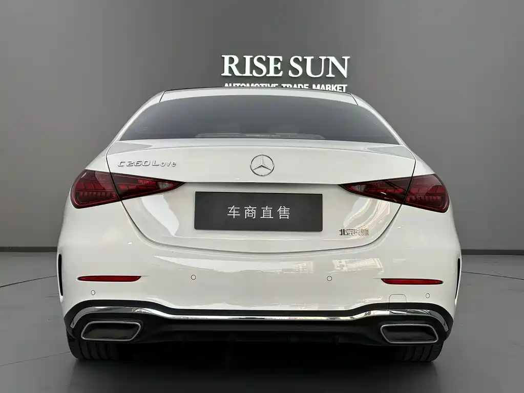 Mercedes-Benz C-Class — миниатюра 8