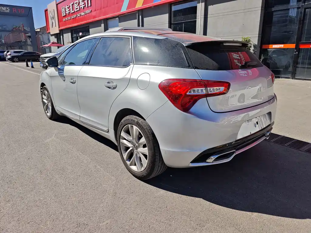 DS DS 5 — миниатюра 7