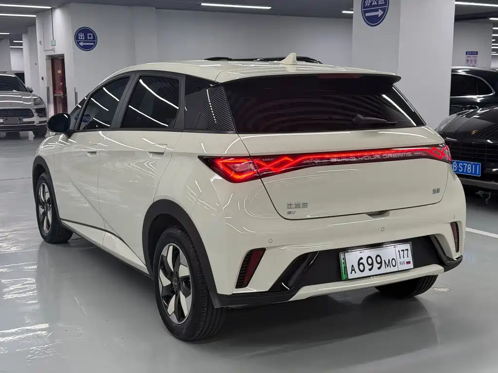 BYD Dolphin — миниатюра 5