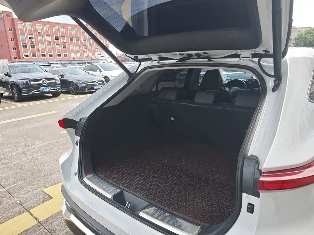 Toyota Harrier — миниатюра 16
