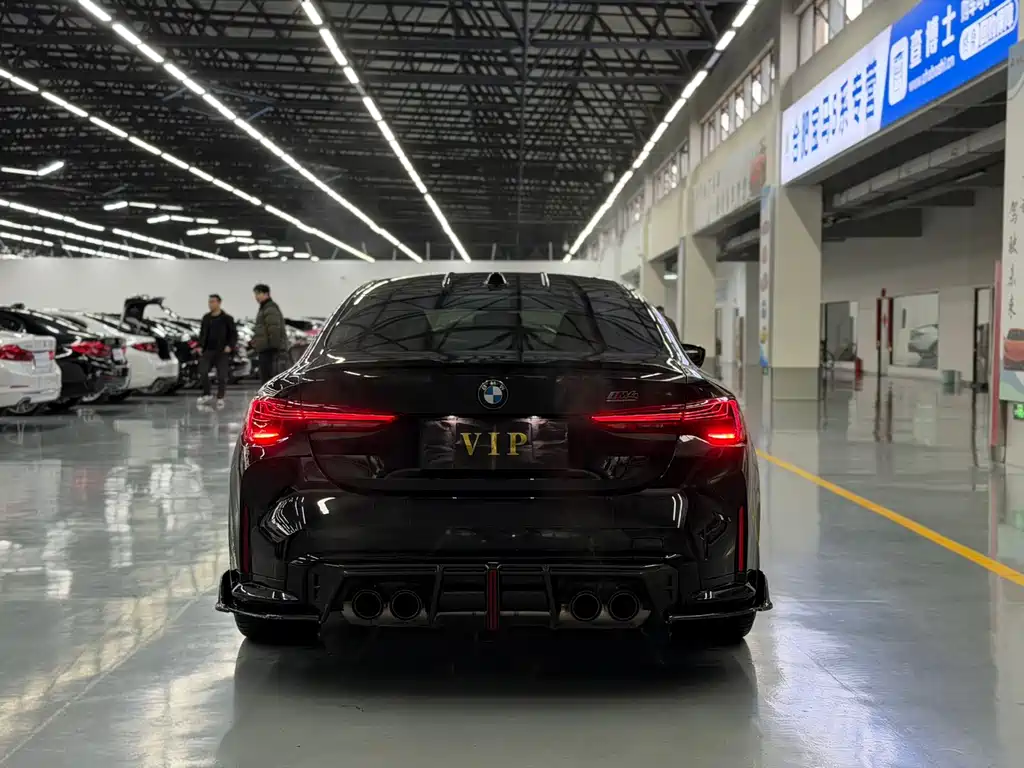 BMW M4