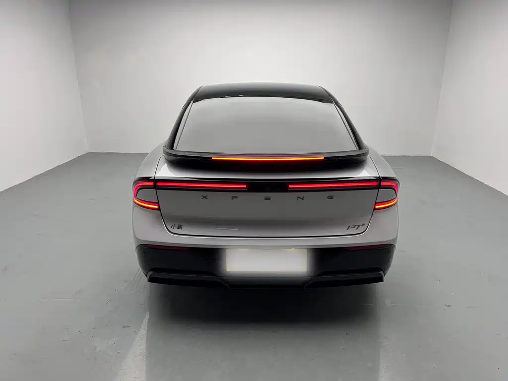 XIAOPENG P7+