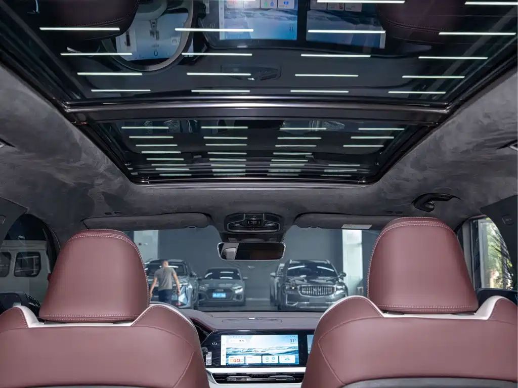 Geely Xingyue L — миниатюра 16