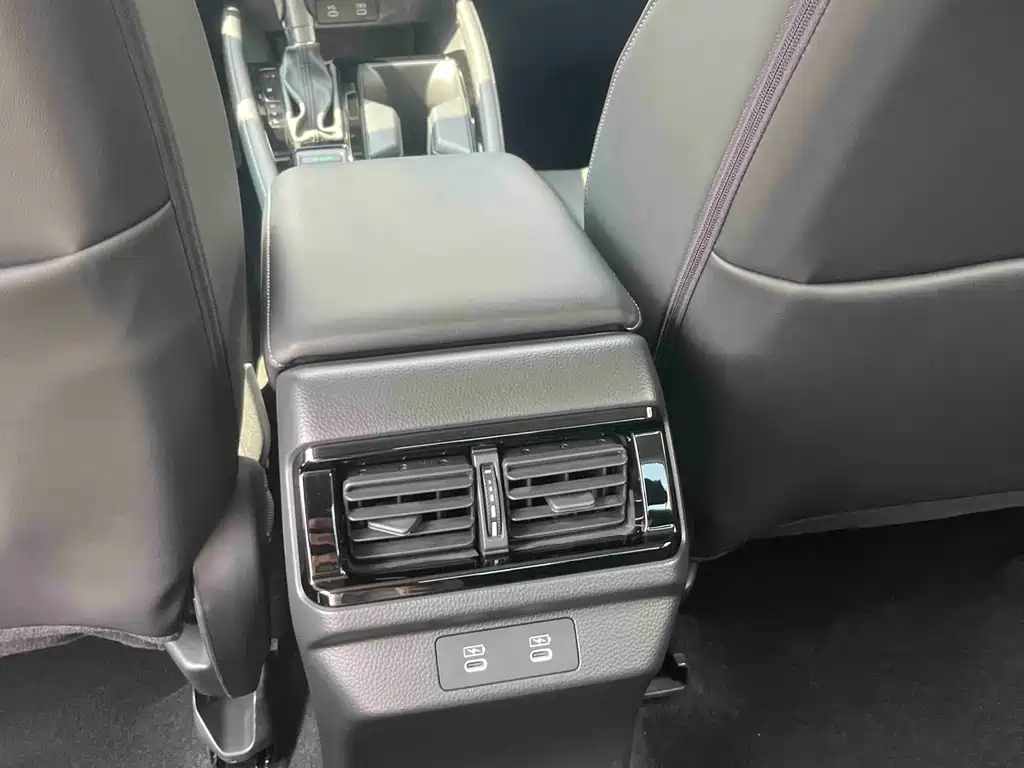 Honda Inspire 2024 260TURBO