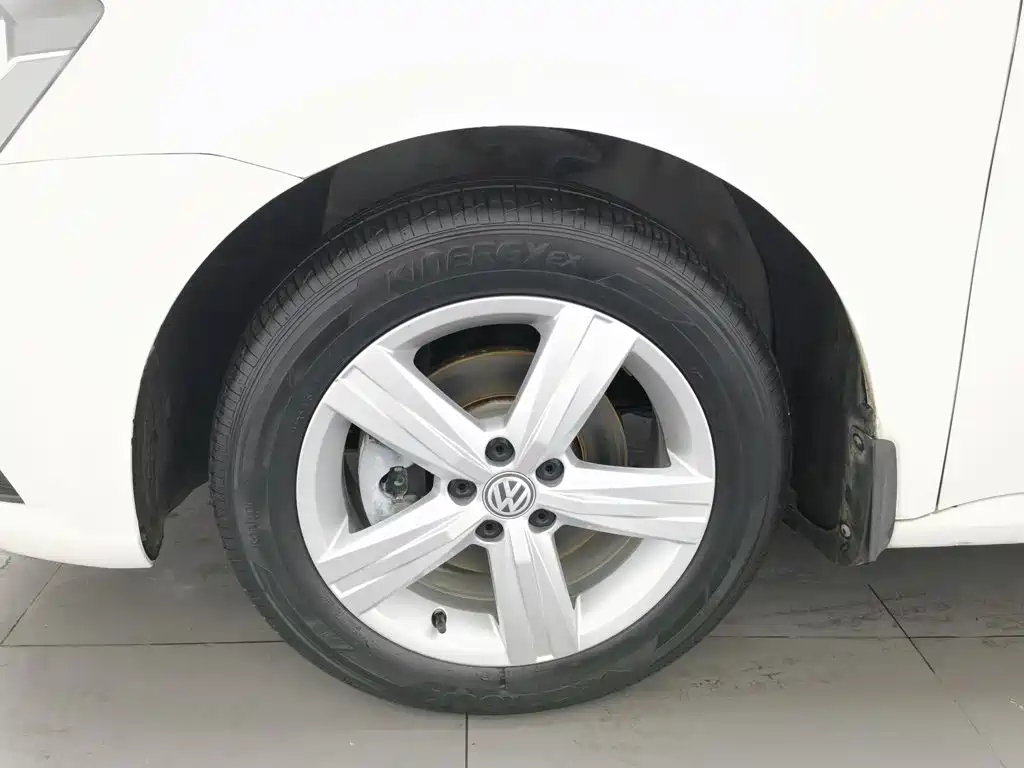 Volkswagen Lavida — миниатюра 17