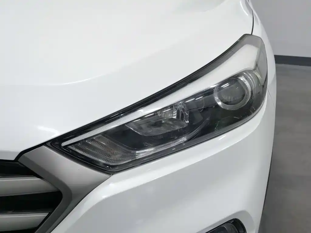 Hyundai Tucson — миниатюра 7