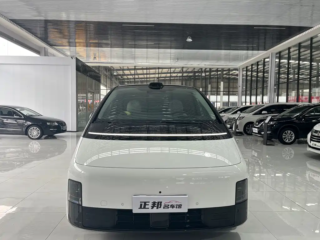 Li Auto IDEAL MEGA