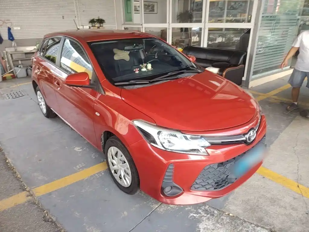 Toyota Vios FS — миниатюра 4