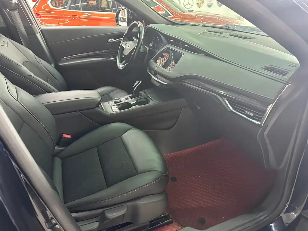 Cadillac XT4 — миниатюра 18