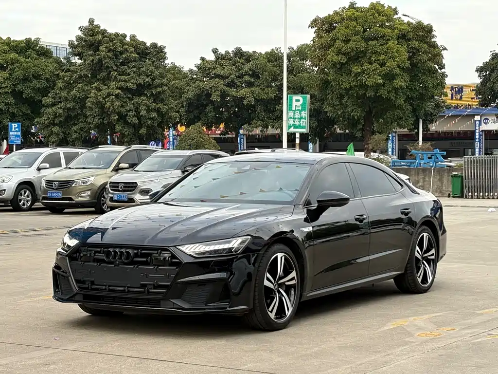 AUDI A7L