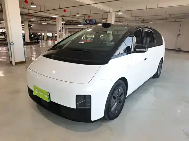 Li Auto MEGA