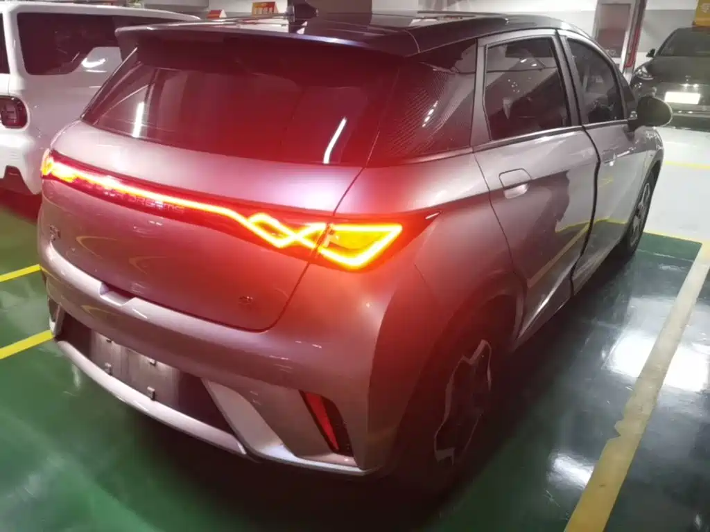 BYD Dolphin — миниатюра 7