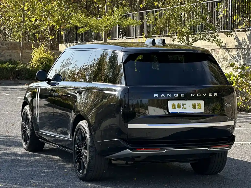 Land Rover Range Rover — миниатюра 5