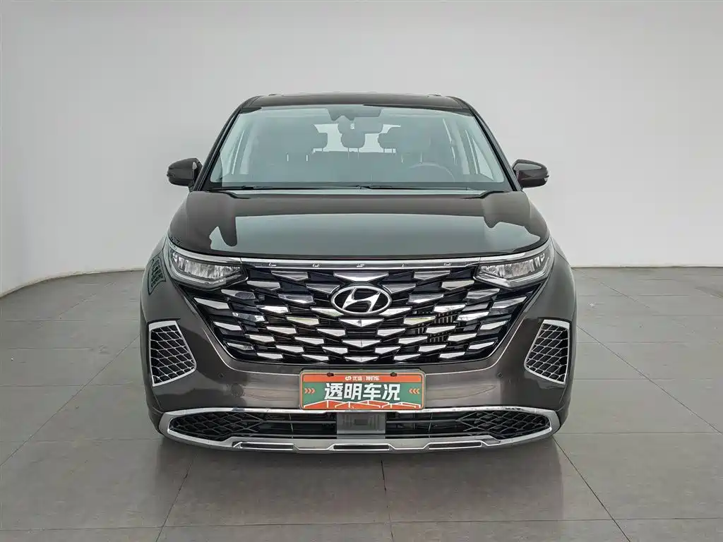 Hyundai Kustu 2025 Champagne/brown из Китая