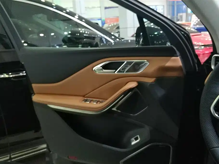 Hongqi HONGQI HS7 PHEV