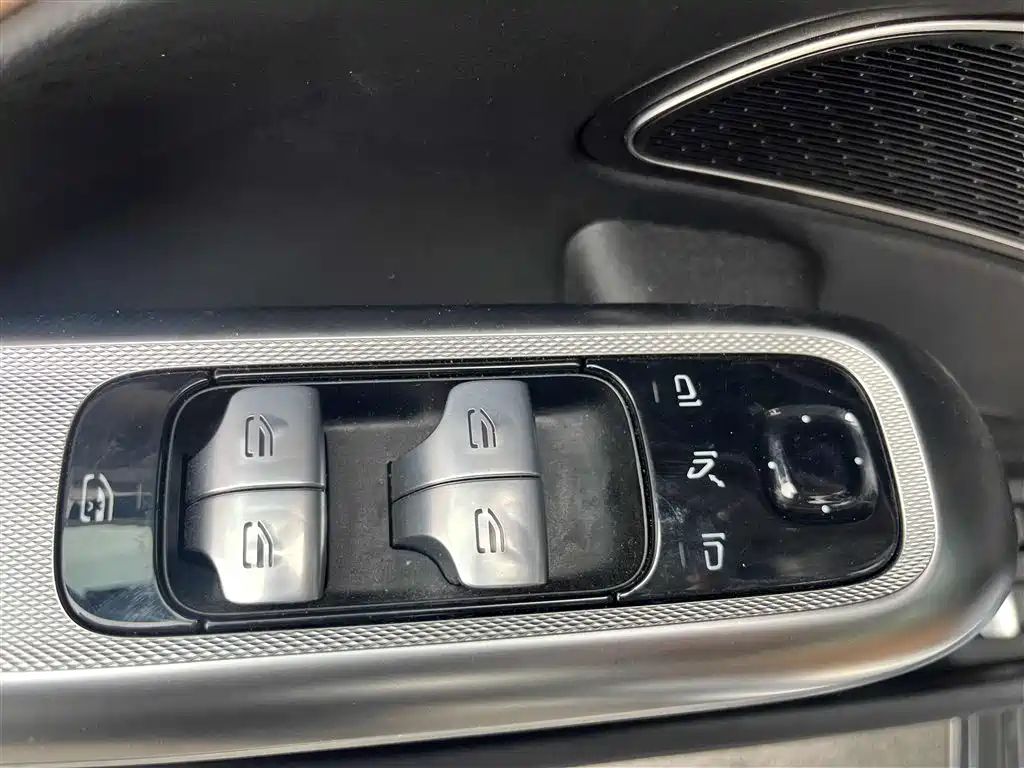 MERCEDES-BENZ E CLASS NEW ENERGY