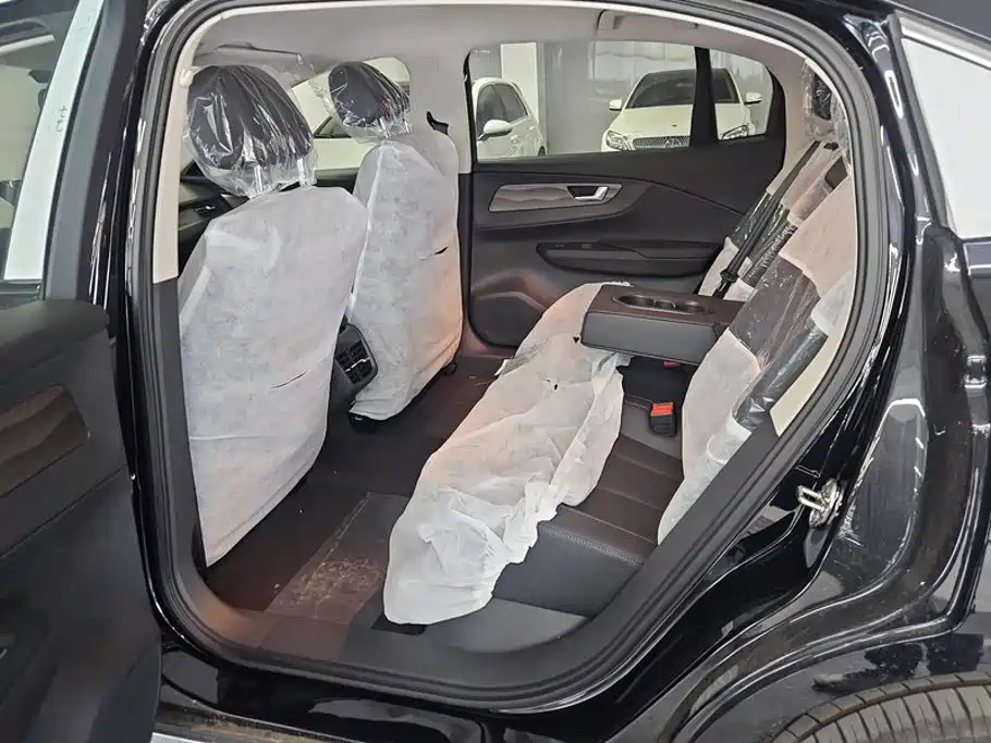 Hongqi Hongqi E-QM5 — миниатюра 11