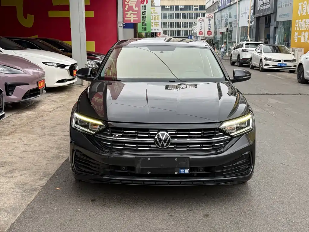 Volkswagen Sagitar — миниатюра 2
