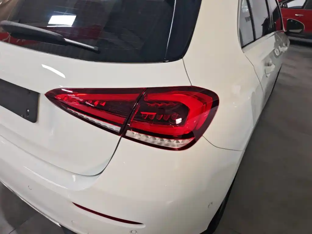 Mercedes-Benz A-Class (Import) — миниатюра 8