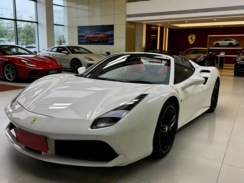 FERRARI 488