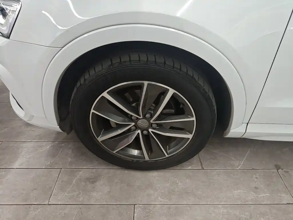 Audi Q3 — миниатюра 23