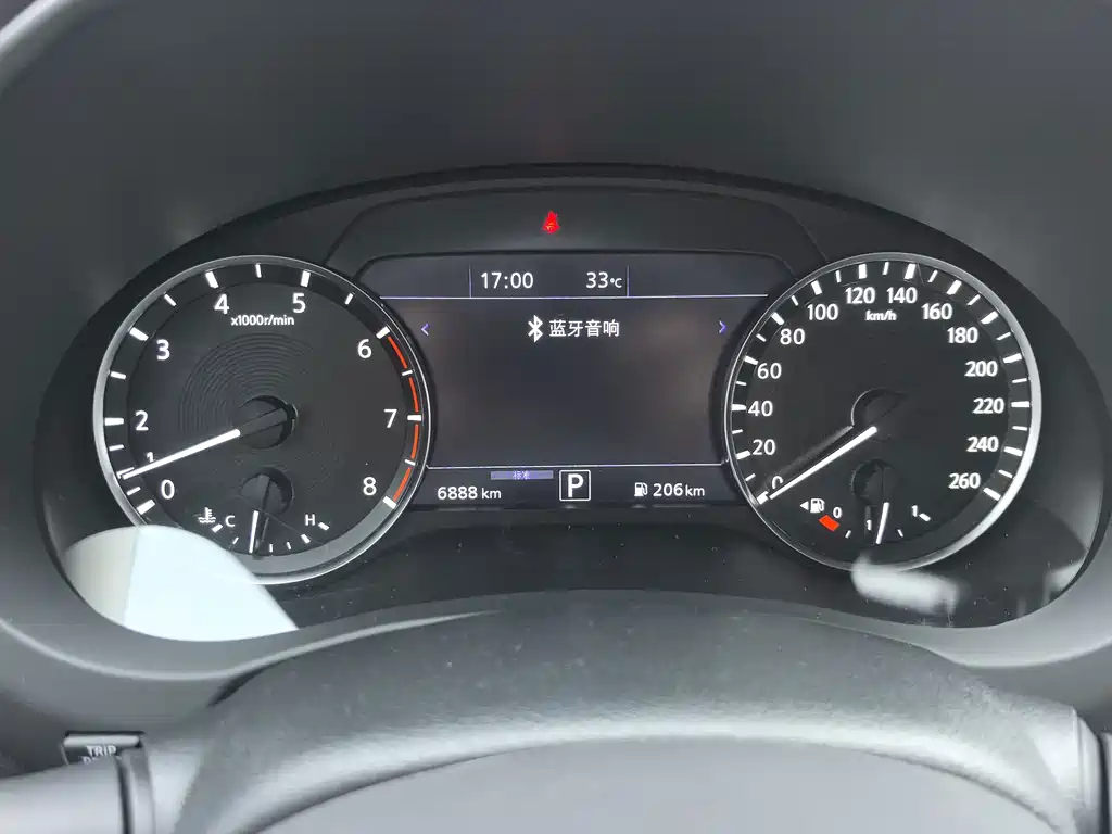 Infiniti QX50 — миниатюра 11