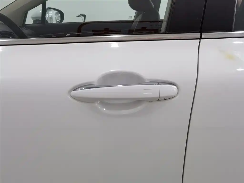 GEELY AUTOMOBILE EMGRAND GS