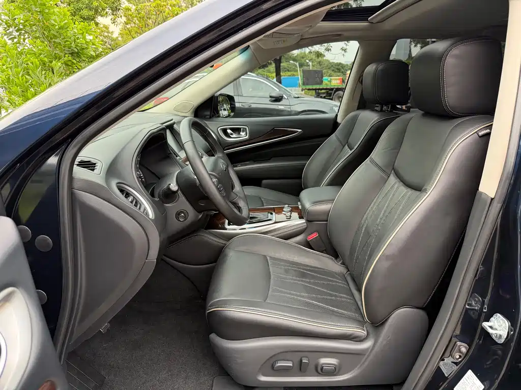 Infiniti QX60 (Import) — миниатюра 6
